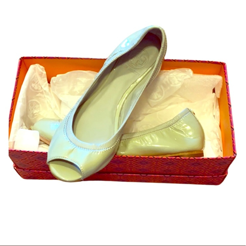 Tory Burch NIB peep toe flats